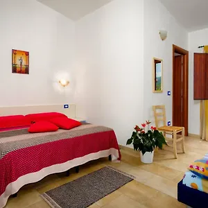 Casa Museddu Ferienhaus Cardedu